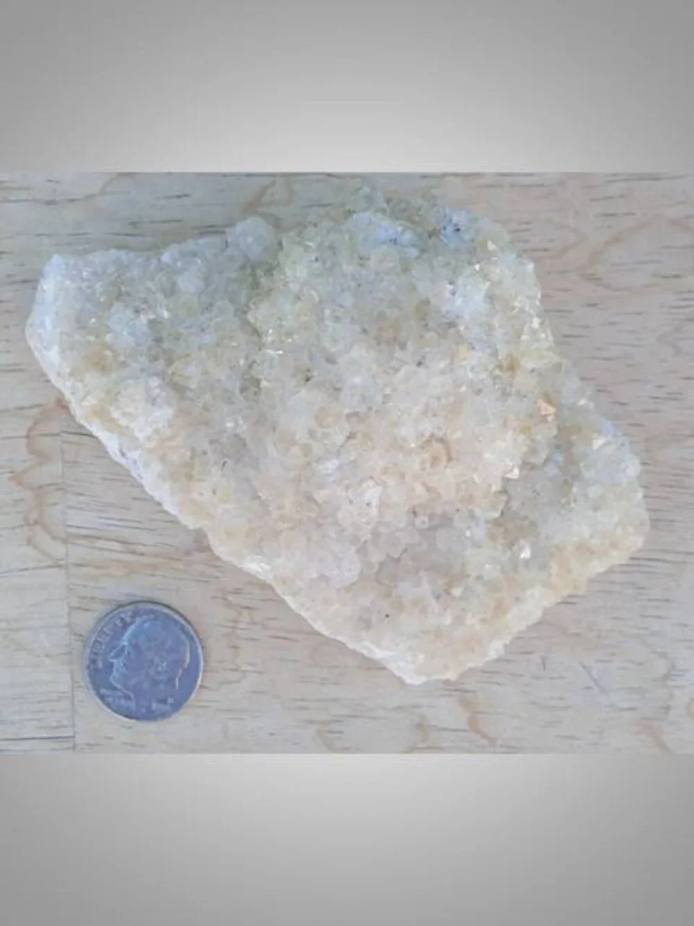 citrine crystal cluster 02 rock